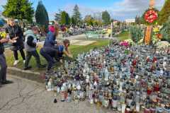 Cmentarz- miejsce modlitwy