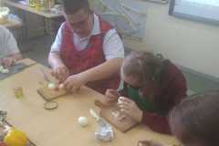 1.-kl.-4-8-podczas-pracy