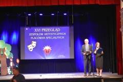 Przeglad-teatralny-2